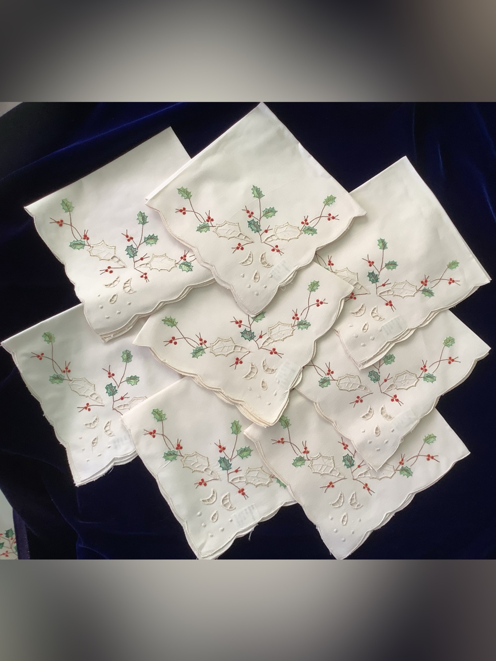 Embroidered Holiday Holly Napkins - Set of 8